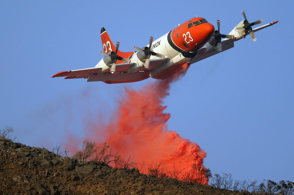 La fire from plane